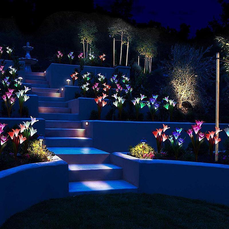 Solarlilies - Romantic Illuminated Flowers for Your Garden