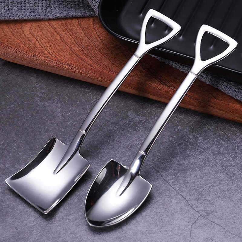 Stainless Steel Spade Spoon - Stylish Cutlery for Special Moments