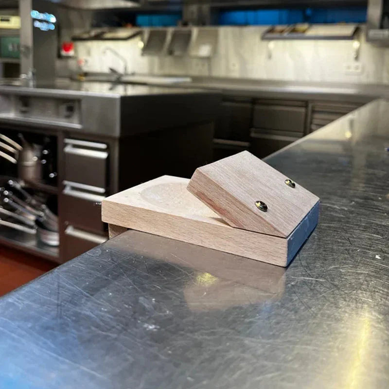 Oyster Opener Clip - the Safe and Practical Solution for Effortless Opening