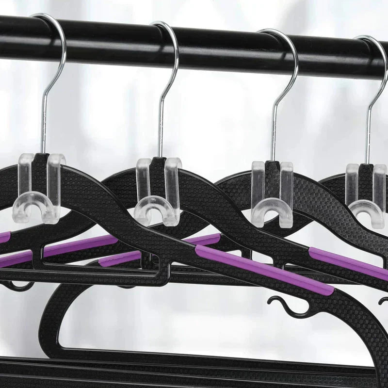 Practical Connecting Hooks for Clothes Hangers