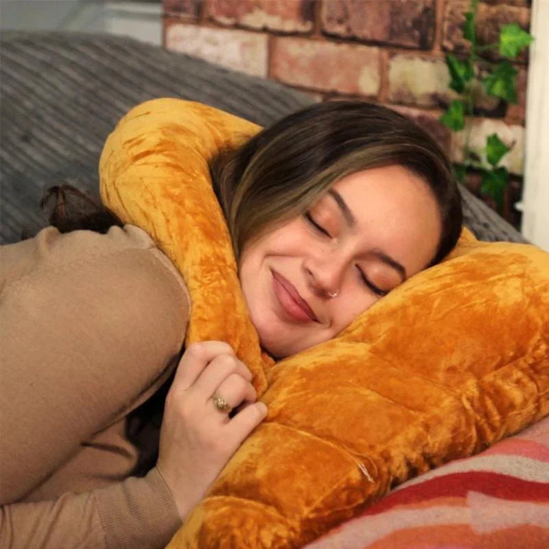 Cuddly Cushion with Hug Effect