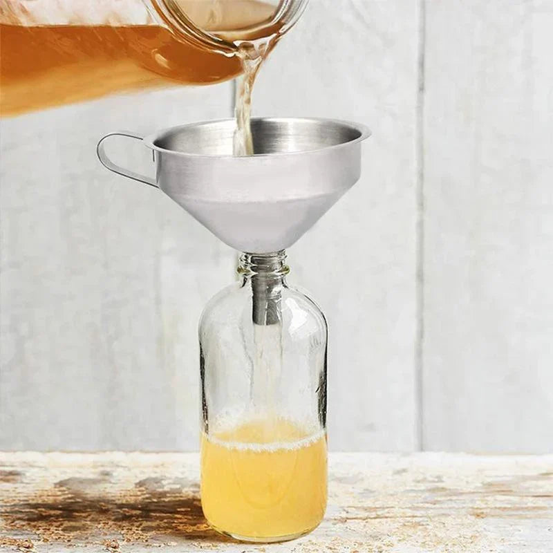 Stainless Steel Kitchen Oil Funnel with Sieve