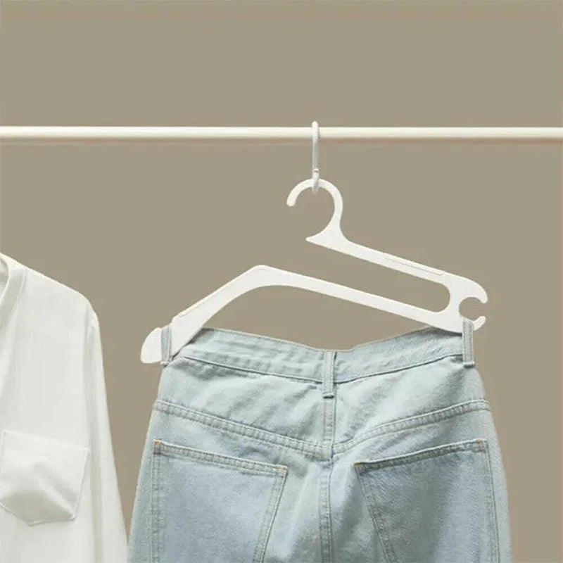 Space - Saving Clothes Organiser with Non - Slip Hurdle Design