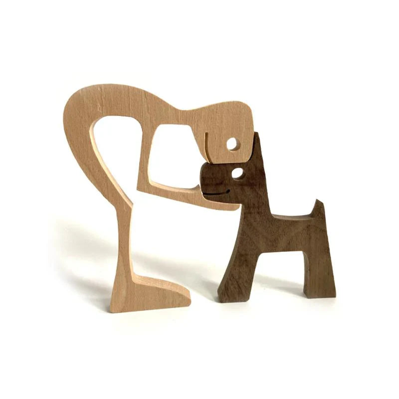 Herzmoment - Hand - Carved Wooden Sculpture