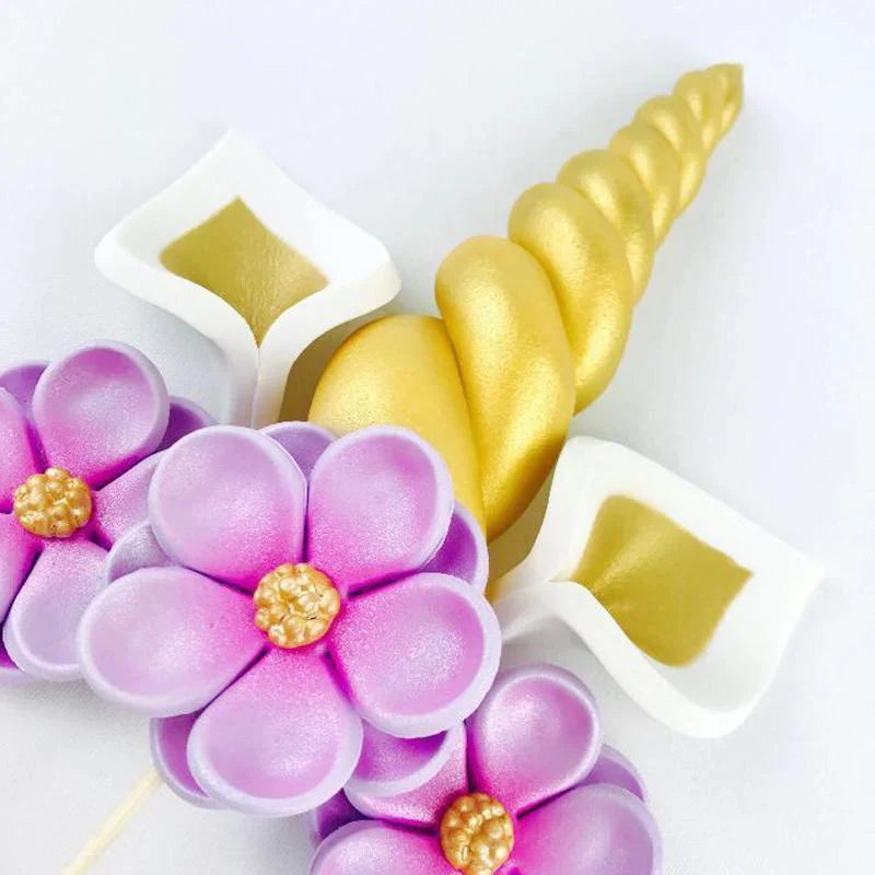 Creative Cake Decorating Set - 33 Pieces