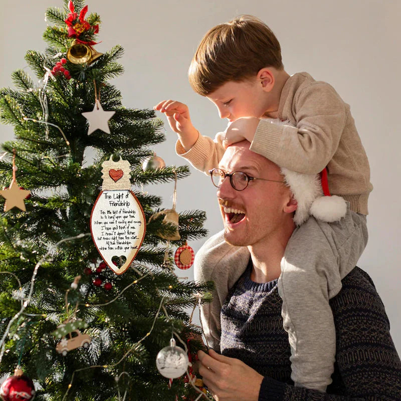 Christmas Friendship Pendant - a Sign of True Solidarity!