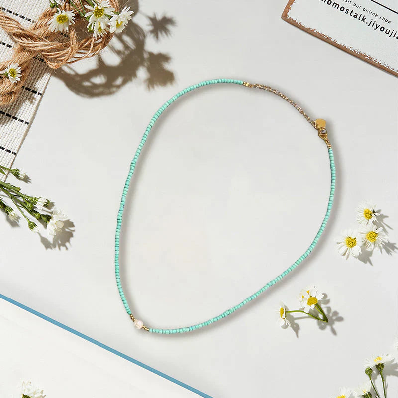Elegant Pearl Necklace - Timeless Beauty with Style!