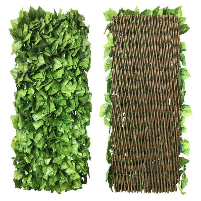 Flexible Privacy Fence with a Climbing Plant Look