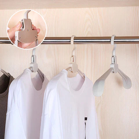 Folding Travel Clothes Hanger - Perfect for Travelling!