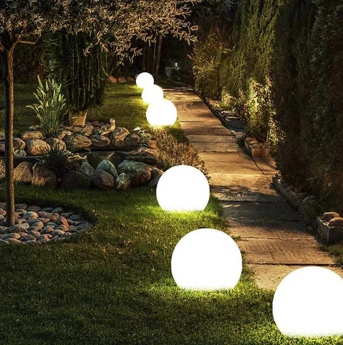 Decorative Garden Light with Round Design