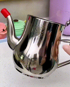 Stainless Steel Oil Can with Sieve - Clean & Sustainable Cooking!