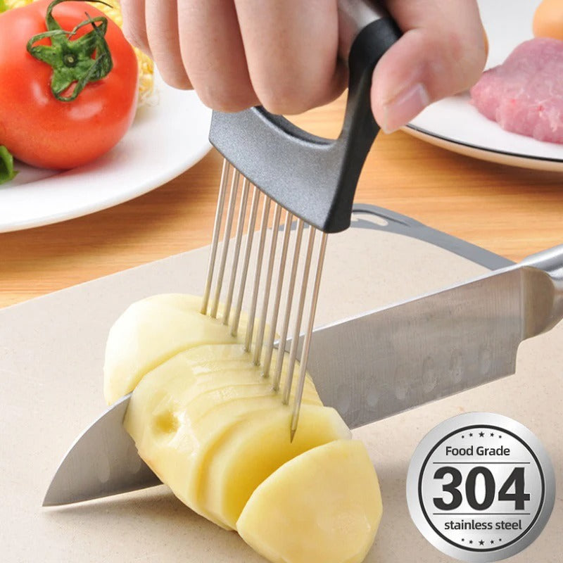 Multifunctional Cutting Assistant