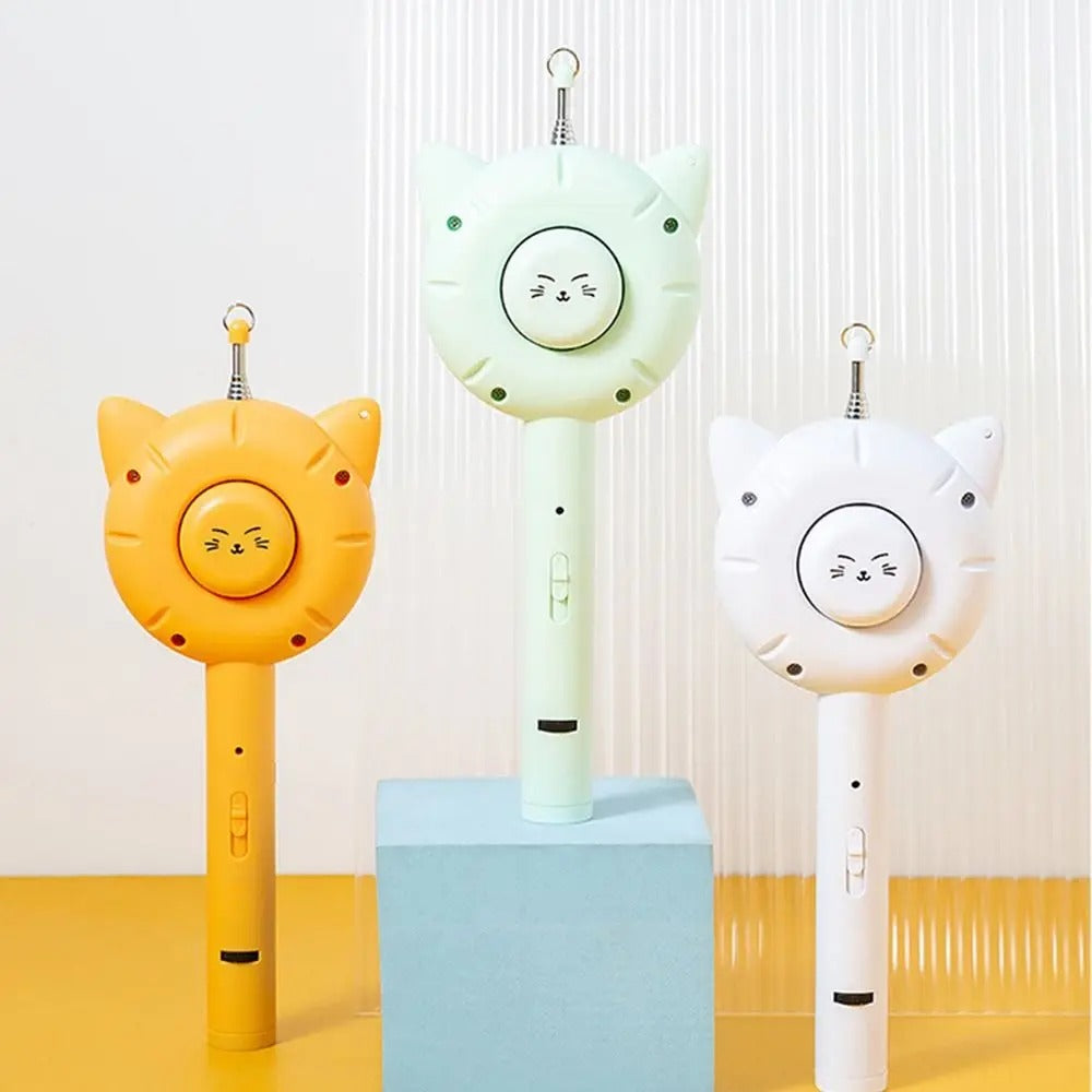 Retractable Grooming Comb - Gentle Grooming and Fun for Cats
