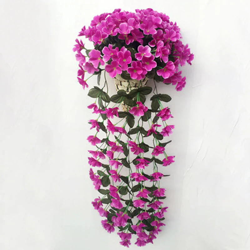 Decorative Hanging Basket with Artificial Violets - Elegance for Your Home!