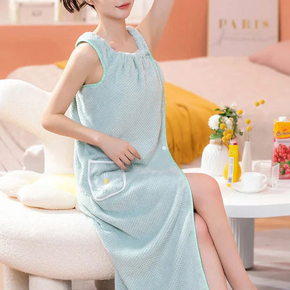 Comfortable 2 - In-1 Bathrobe - Perfect for Home & Spa!