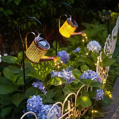 Solar Watering Can with Lighting