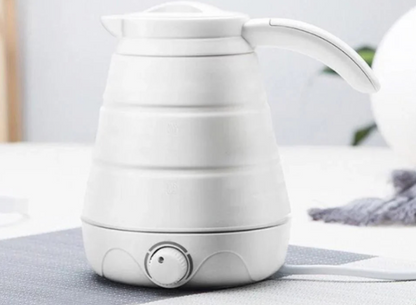 Foldable Silicone Travel Jugs with Universal Plug