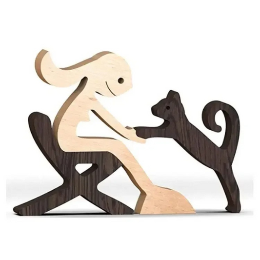 Herzmoment - Hand - Carved Wooden Sculpture