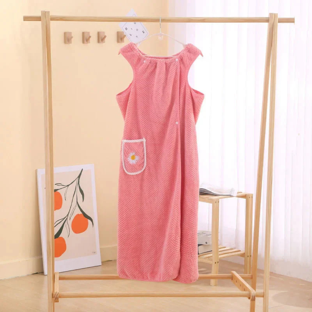 Comfortable 2 - In-1 Bathrobe - Perfect for Home & Spa!